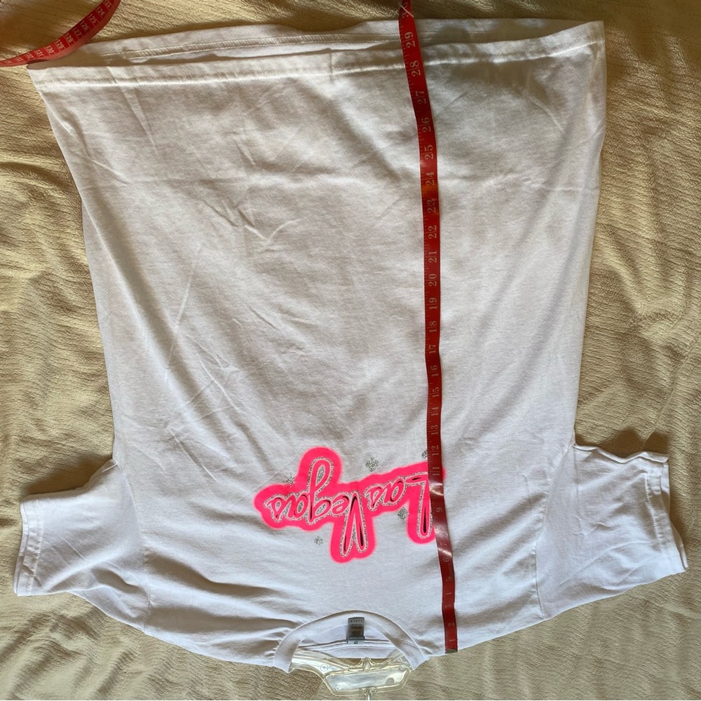 Vintage 90s Las Vegas Print Large T-Shirt Women's White w/ Hot Pink Neon Graphic - Picture 11 of 12